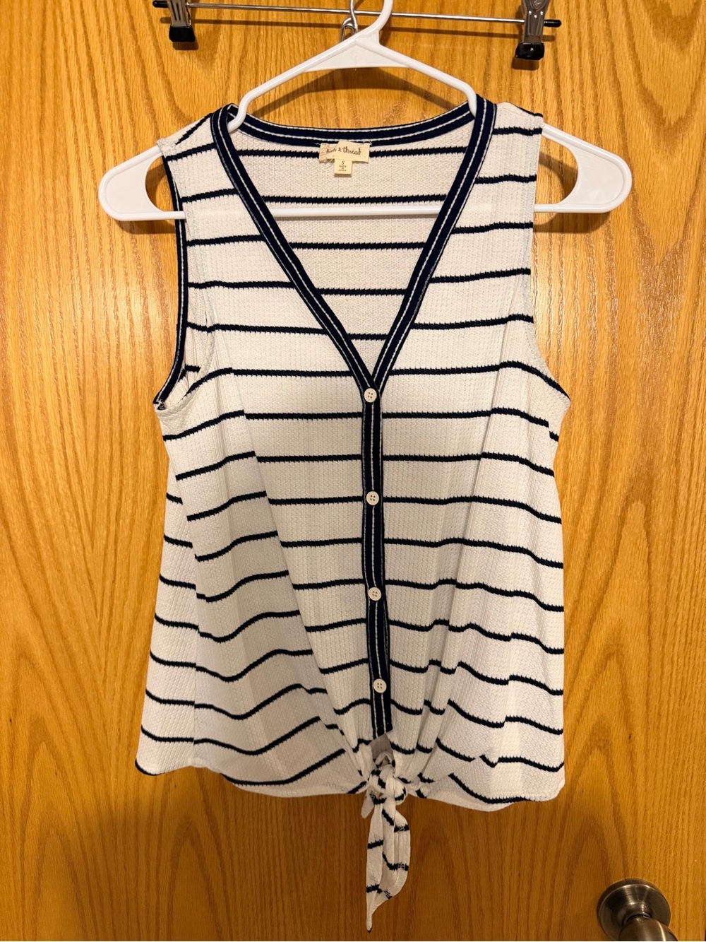 Hem & Thread White and Navy Striped Button-Front Tie Tank